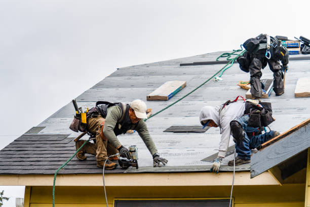 Professional Gutter Installation technician working in Plantsville, CT